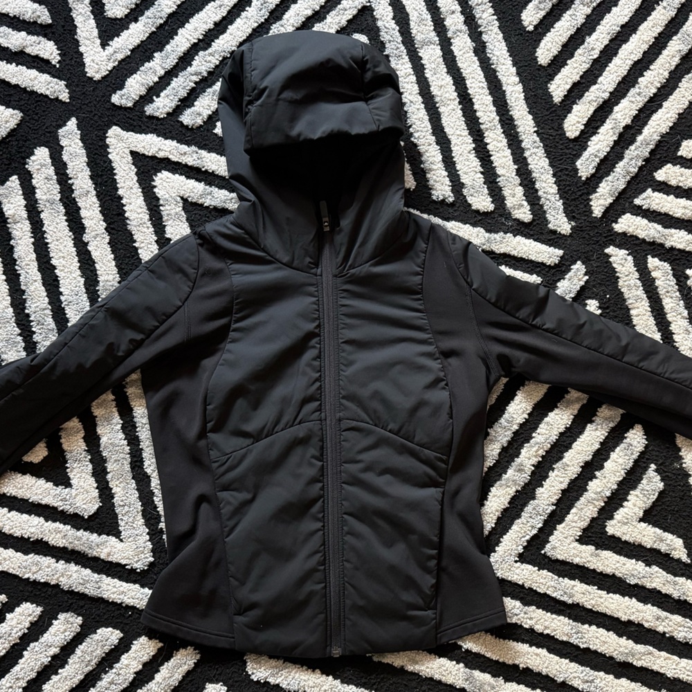 NEW w/o tags - lululemon athletica Black Performance Jacket with Hood